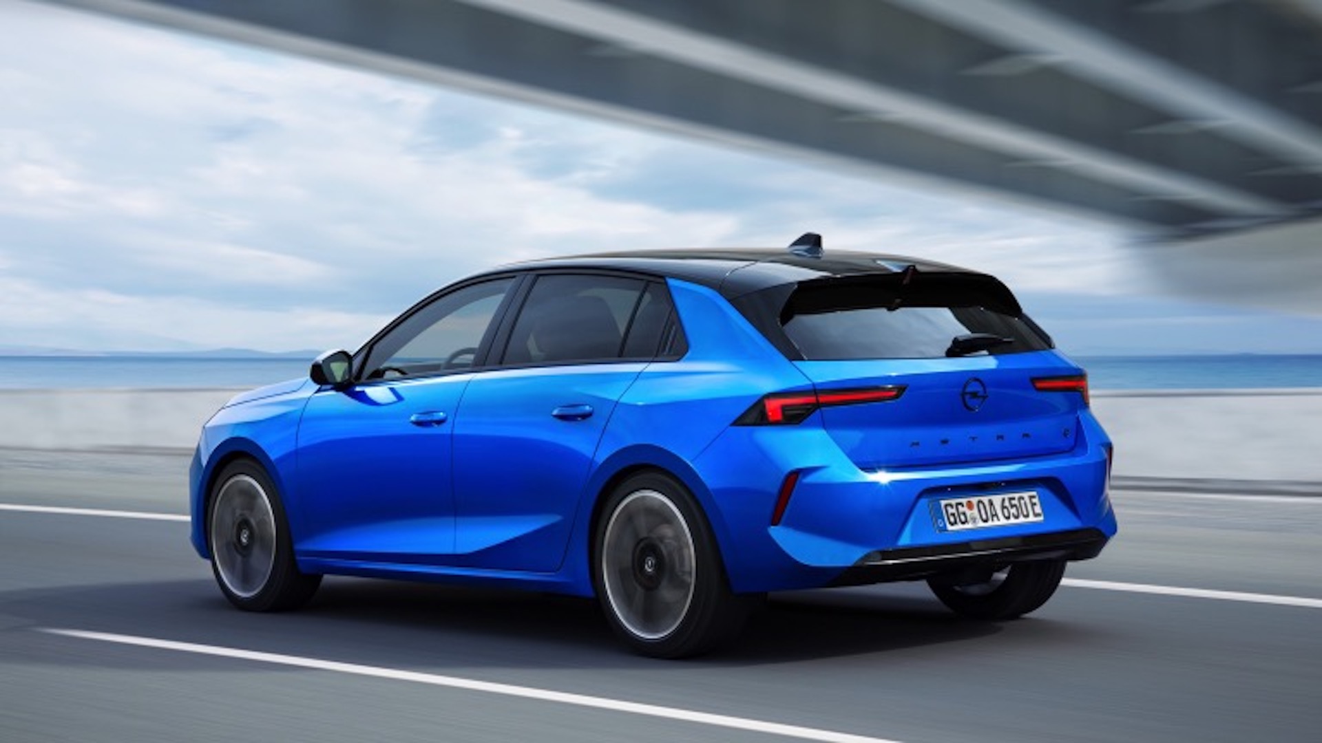Opel Astra Electric EV Charge